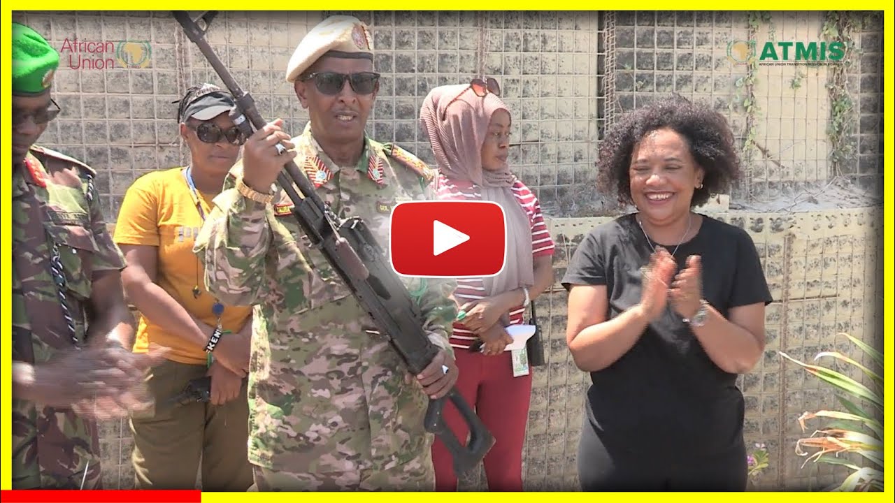 ATMIS hands over captured weapons to Somalia authorities