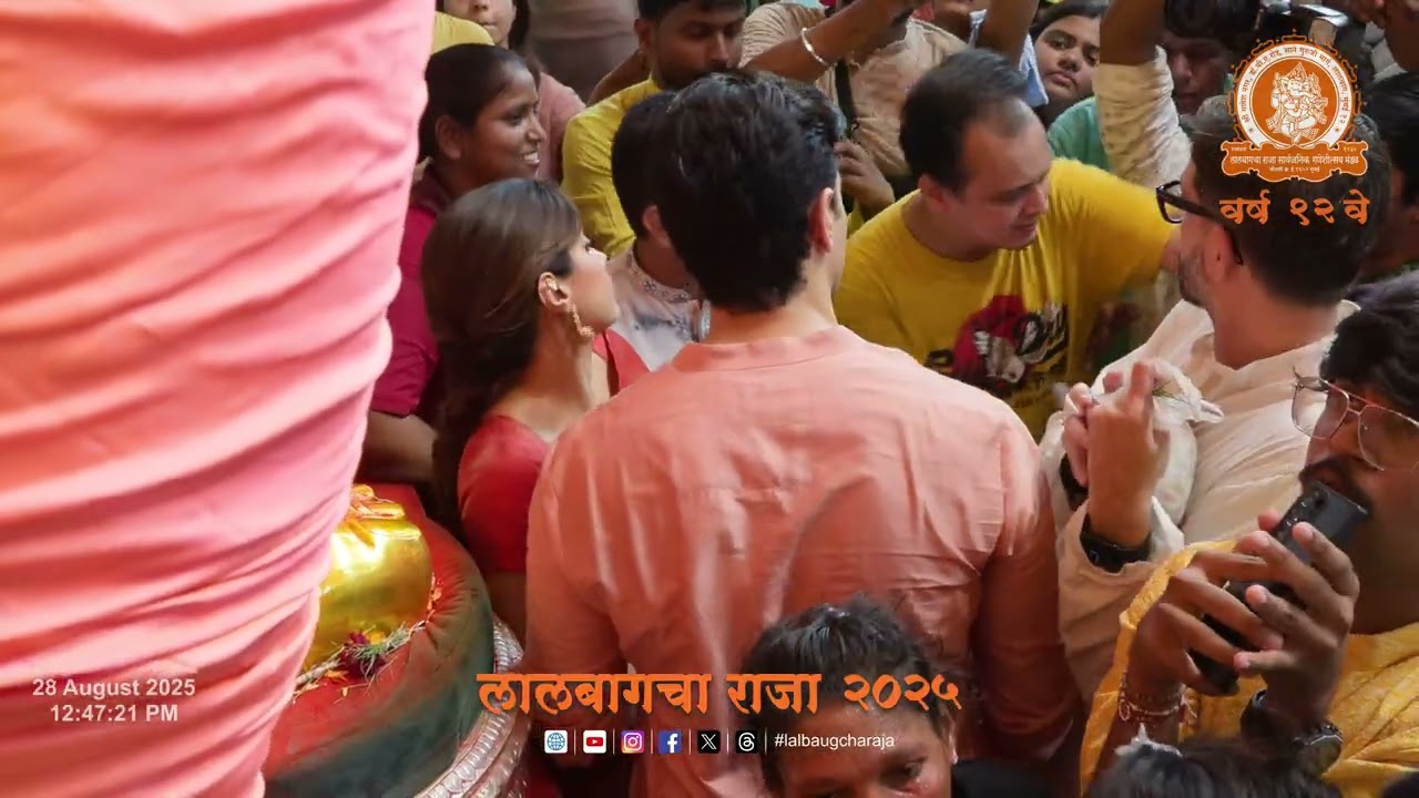 Sidharth Malhotra & Janhvi Kapoor At Lalbaugcha Raja 28/08/2025