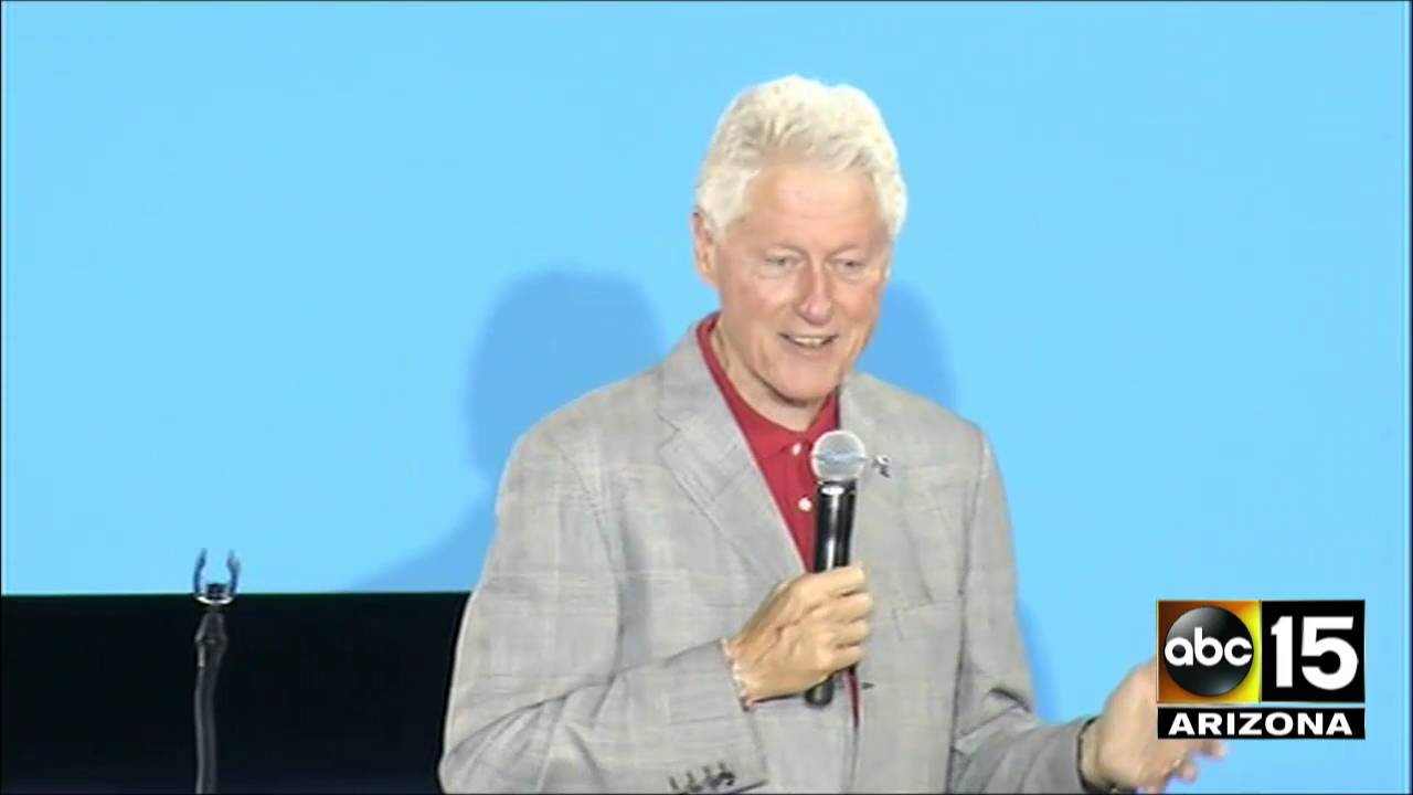 Bill Clinton: People accused me of MURDER - Laughs - Las Vegas