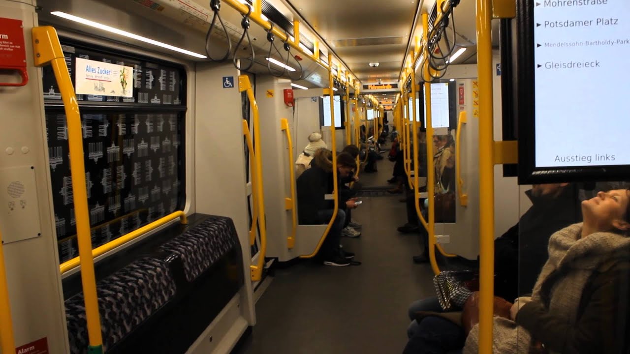 Berliner U-Bahn: Tour mit der Baureihe IK