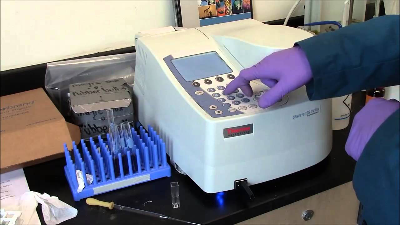 Измерения длины волны на спектрофотометре Genesys