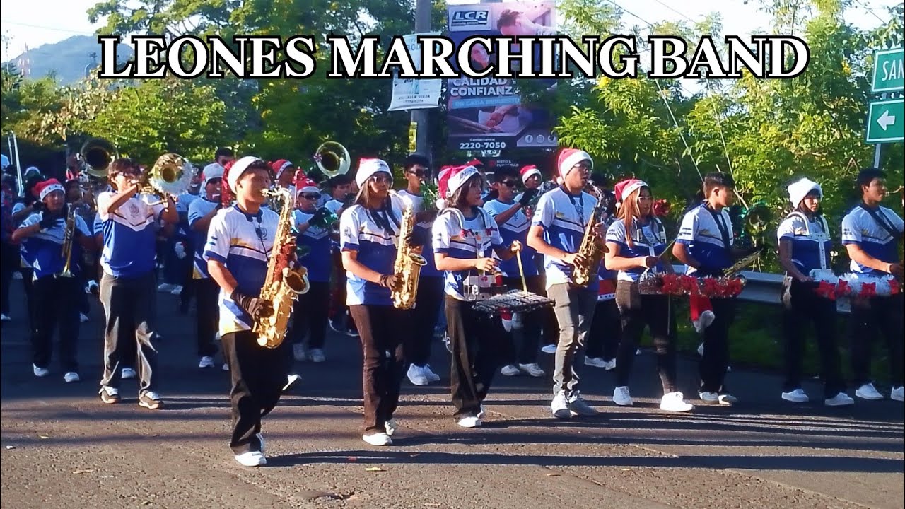 Leones Marching Band, Desfile del Comercio en Santo Tomás 