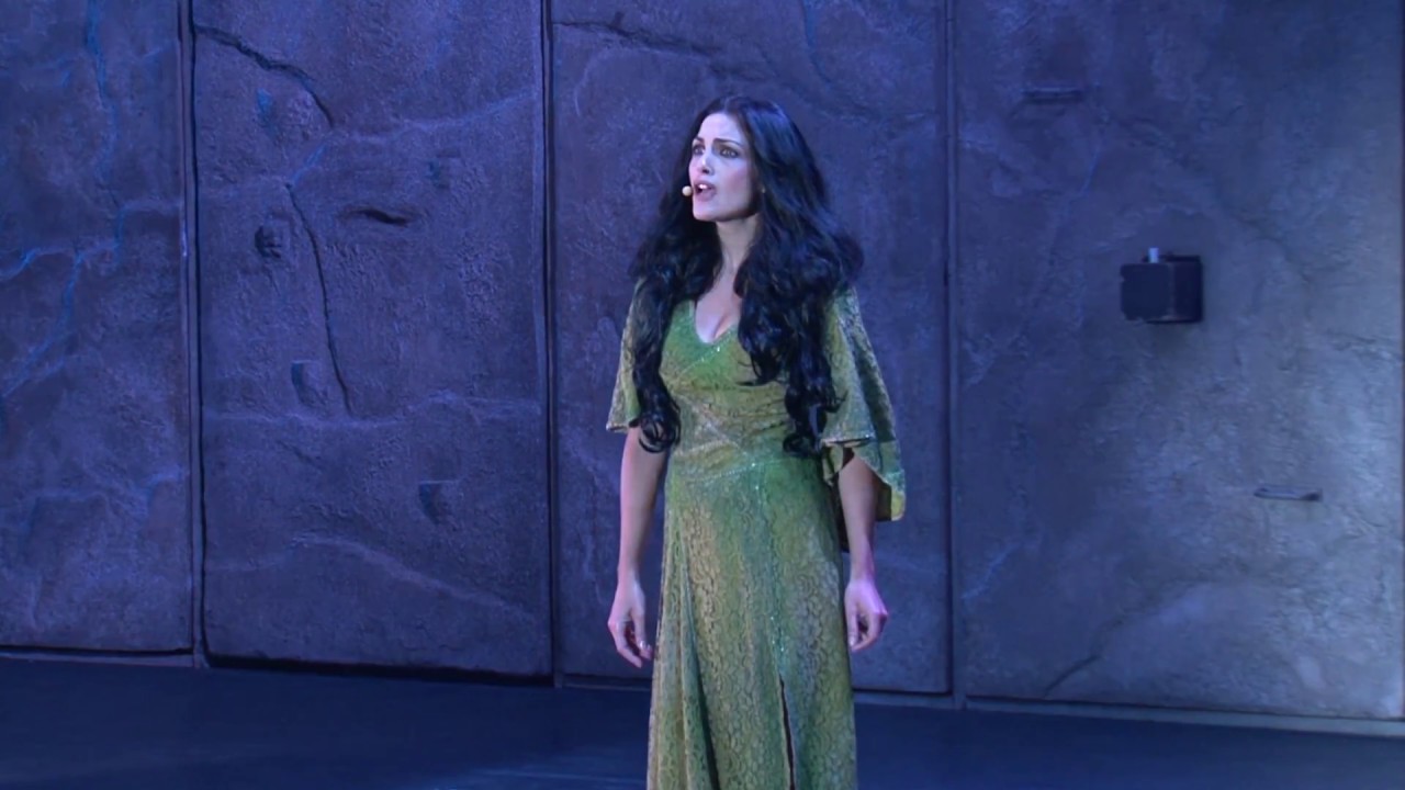 Rosalia Misseri- Ave Maria Pagana - Notre Dame de Paris- ESMERALDA