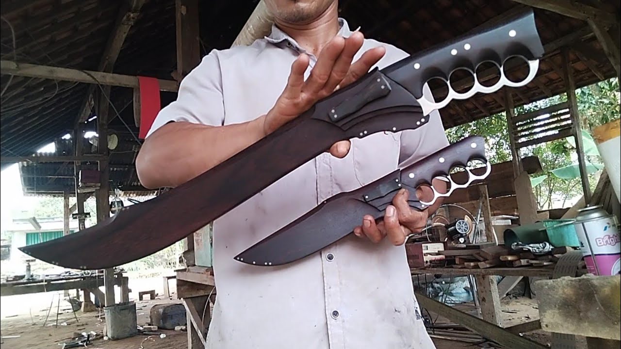 Pertama kalinya membuat pedang dengan pelindung jari jari tangan