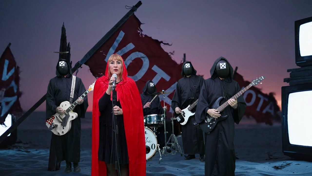 The Zoo &ndash; Supers&oacute;nicos Dotados (Official Music Video)