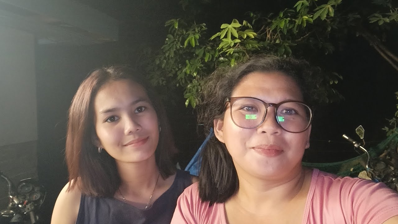 LIVE MUNA DAHIL DI MAKAUPLOAD!!!