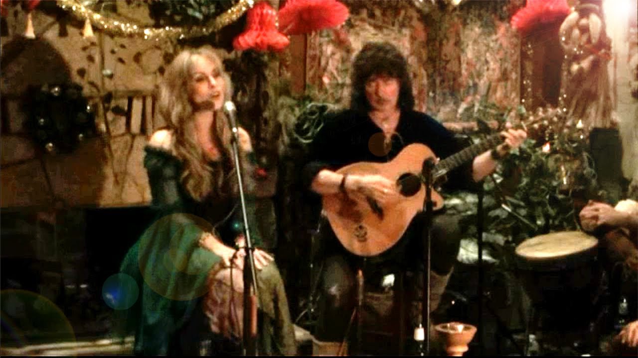 BLACKMORE'S NIGHT - Hark the Herald Angels Sing / O Come All Ye Faithful (Live from Minstrel Hall)