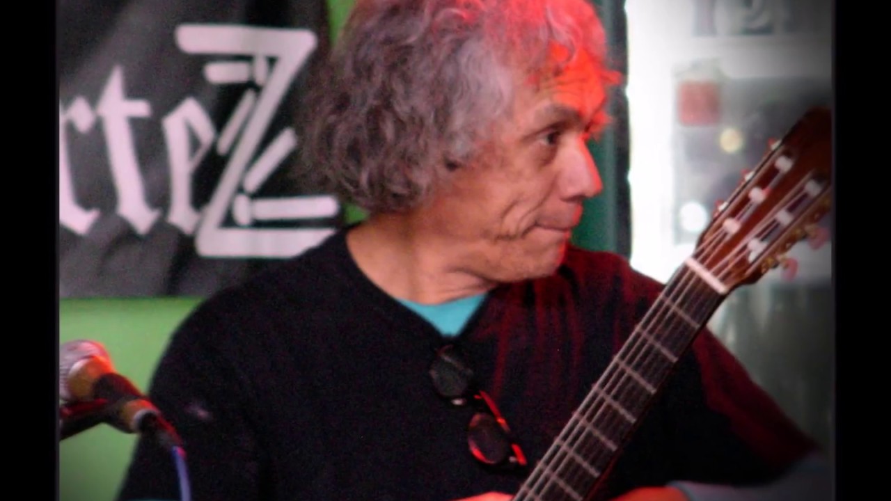 ARTURO MEZA- Tragando soledad