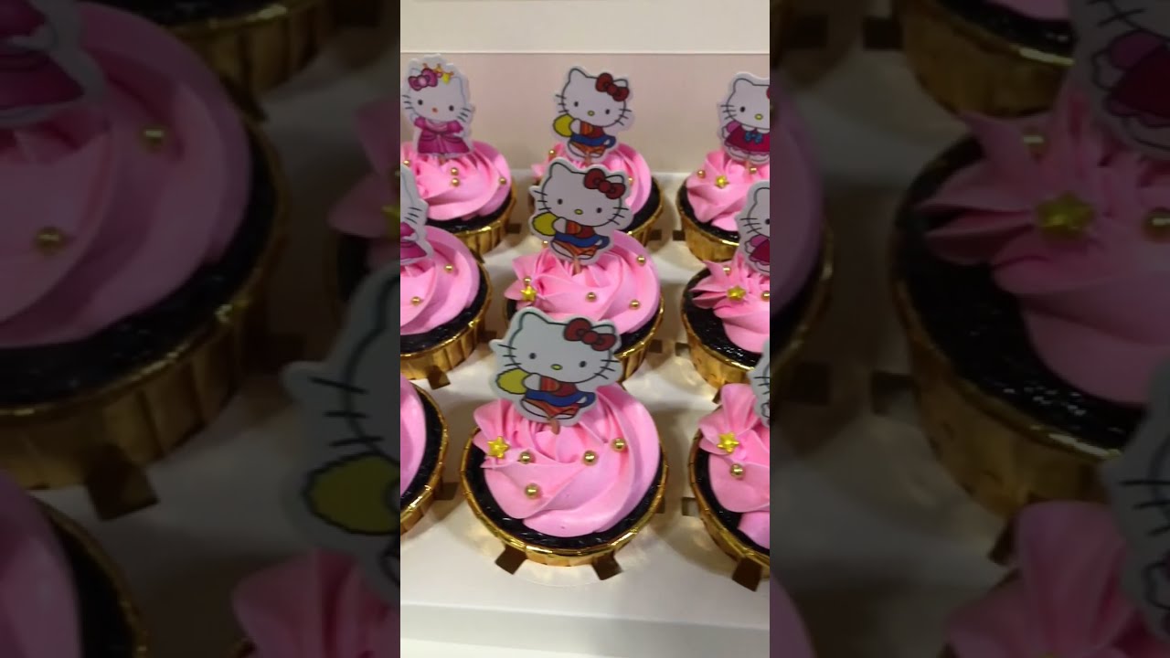 Hello Kitty Themed Cupcakes