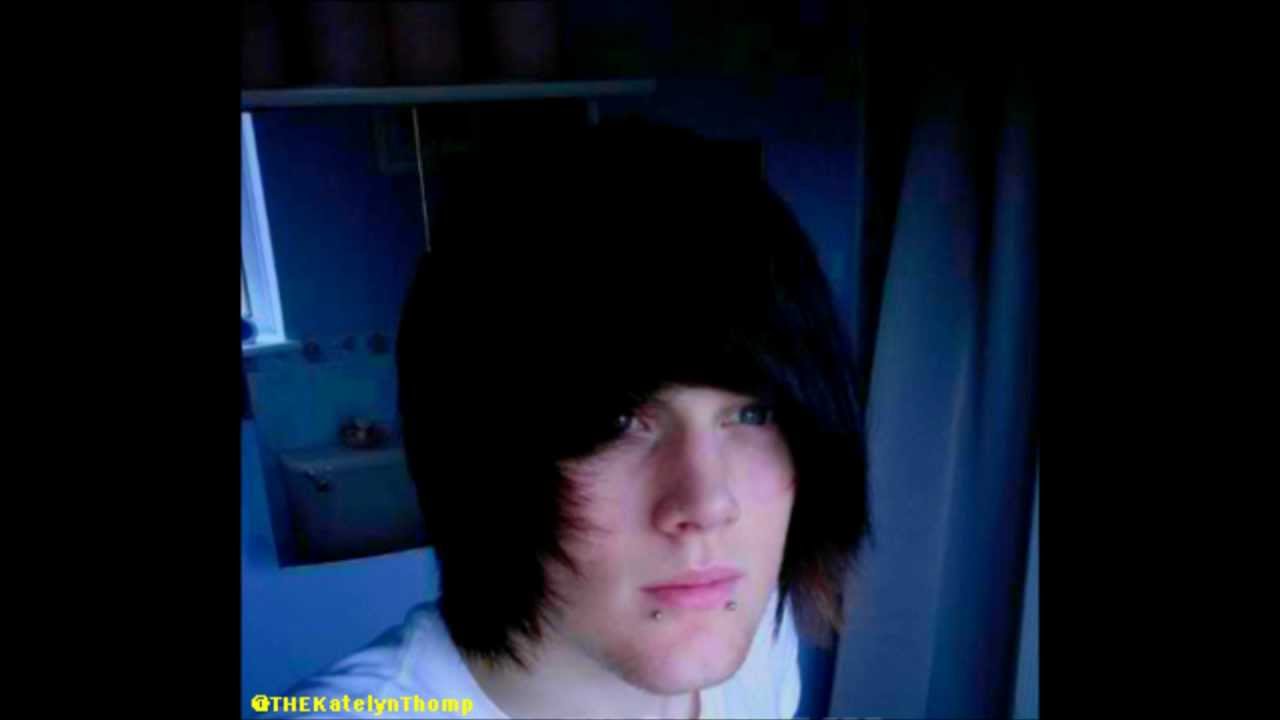 Danny Worsnop Singing {: