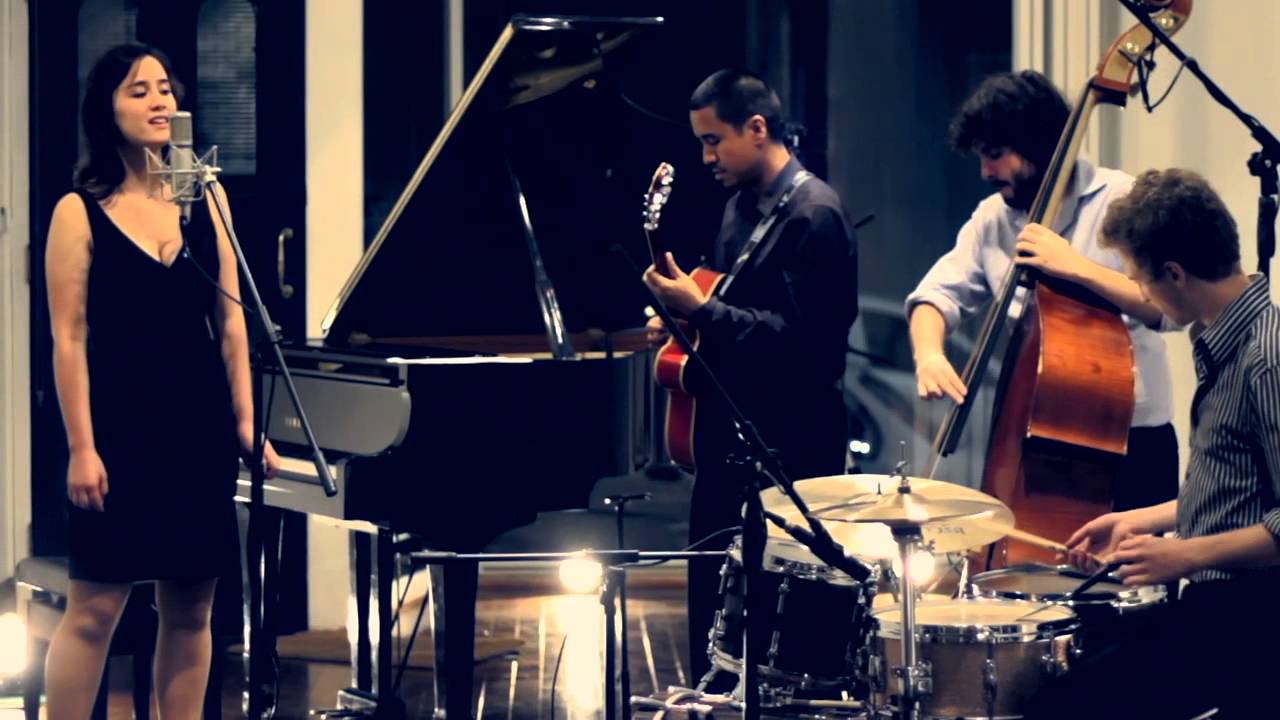 Someone to Watch Over Me (Live) - Frances Madden