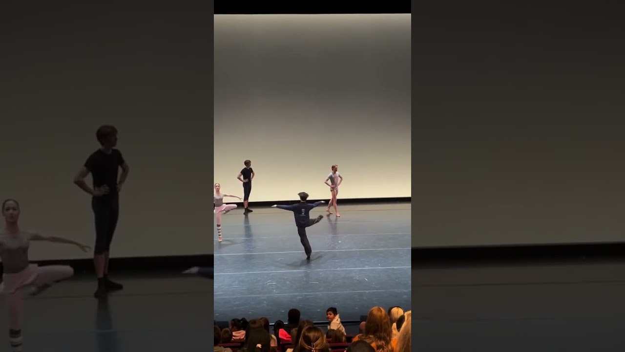 Giuseppe Ventura: a la seconde turns in class &ndash; Norwegian National Ballet