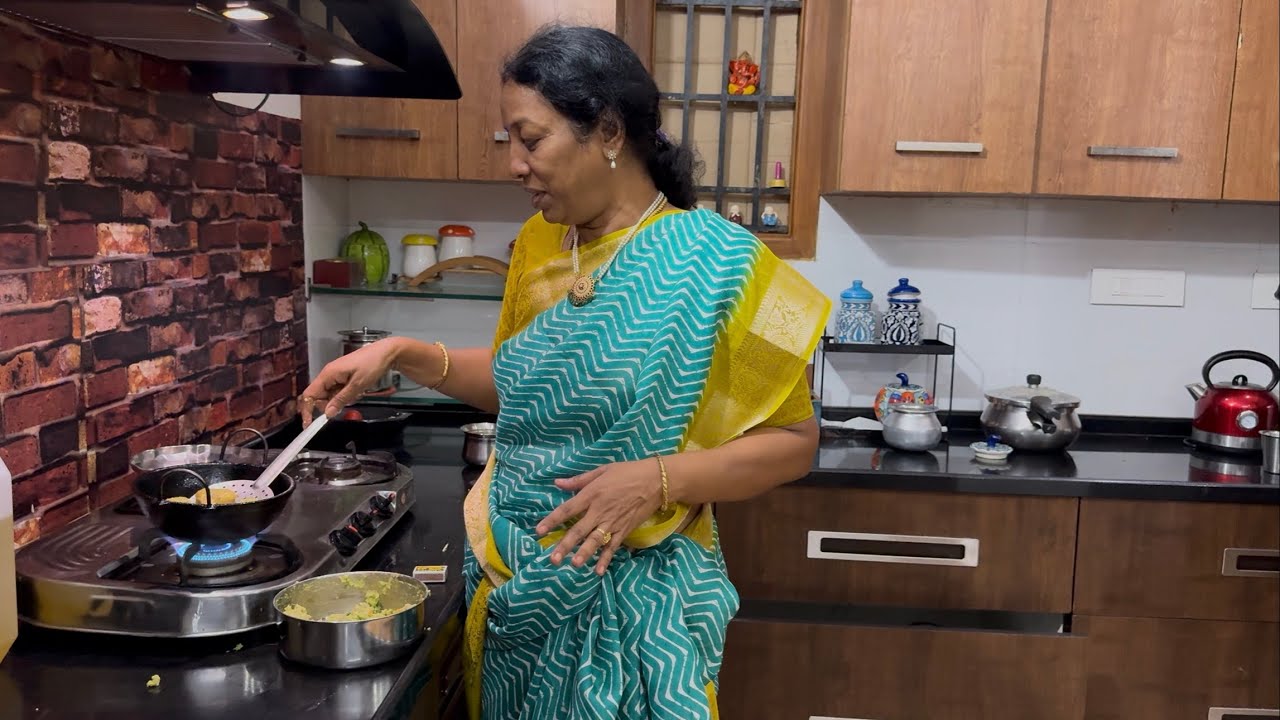 தோட்டத்தை கவனிக்க முடியவில்லை!! பச்சை நிற கார வடை!!