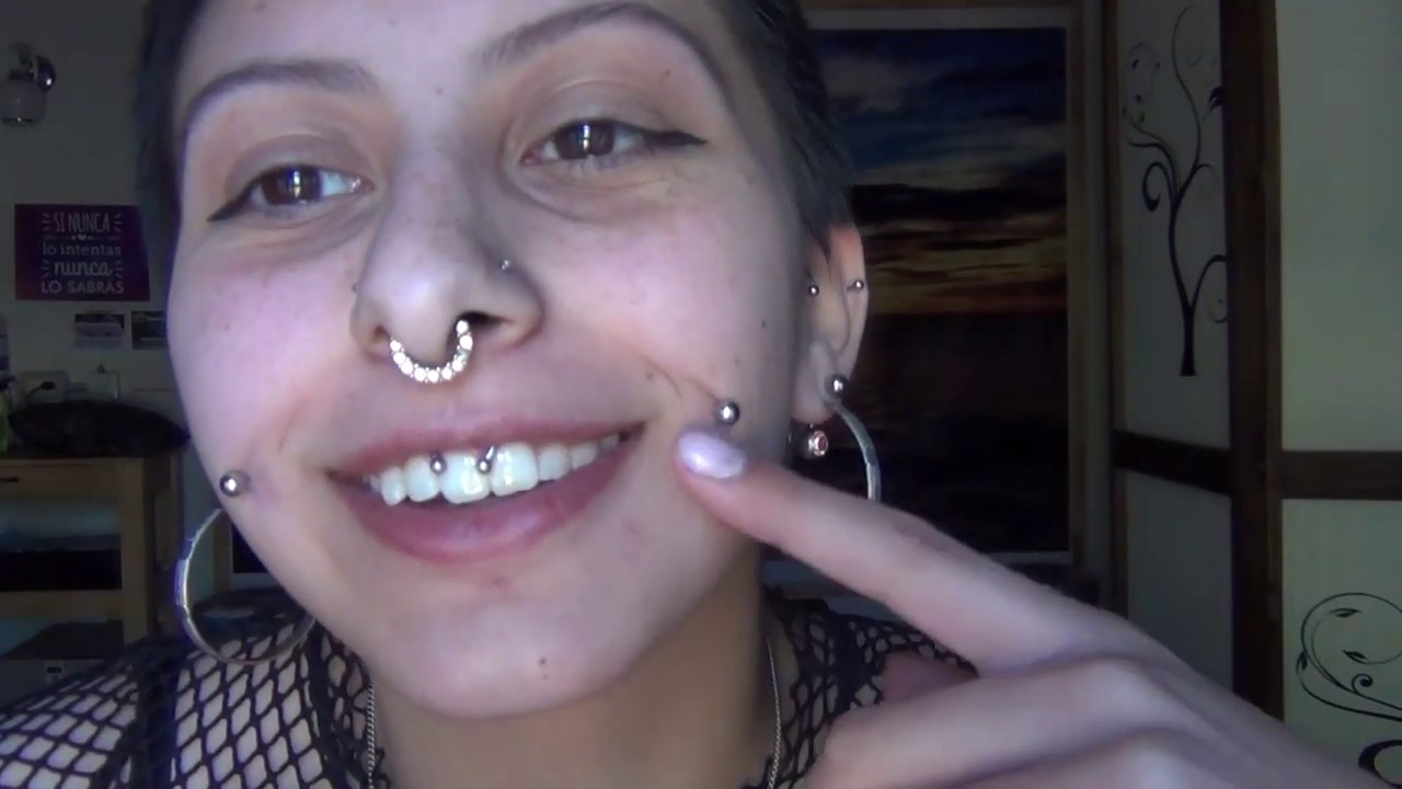 Me hice los cheeks piercings | AlexanaBoy