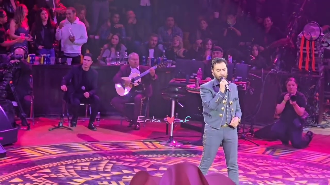 Alejandro Fernández el 🐴❤️ De Rey A Rey🎤Desde el día en que te mire 🎶Caballero🥰 Palenque León 2026