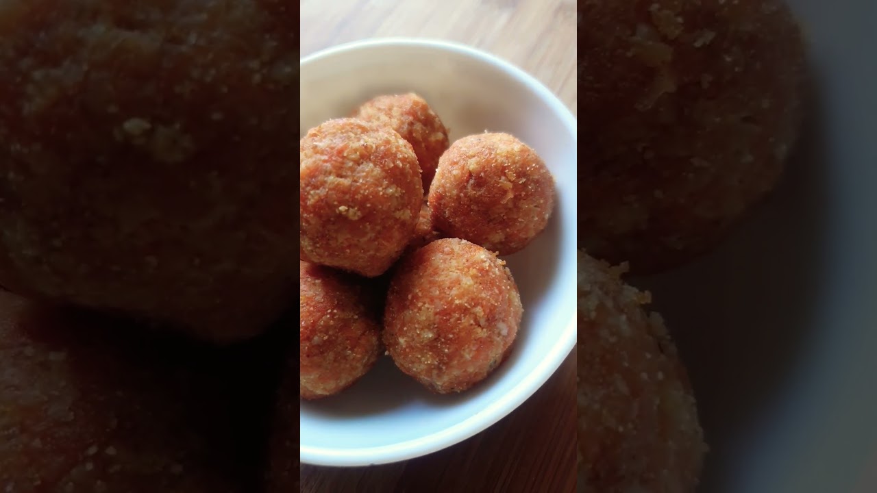 carrot coconut ladoo