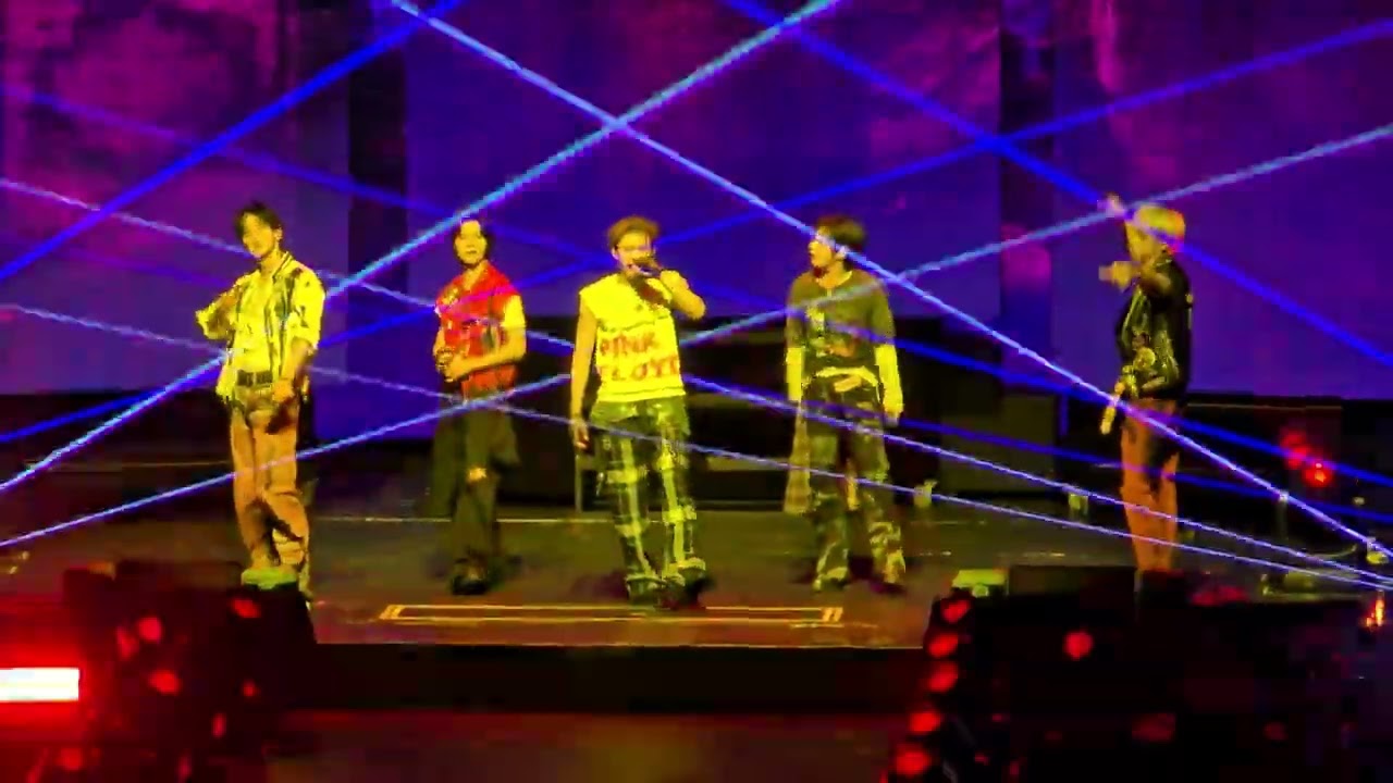 251001 TXT GROWING PAIN + FROST + GOOD BOY GONE BAD NEWARK NJ NEW YORK (ACT TOMORROW TOUR)