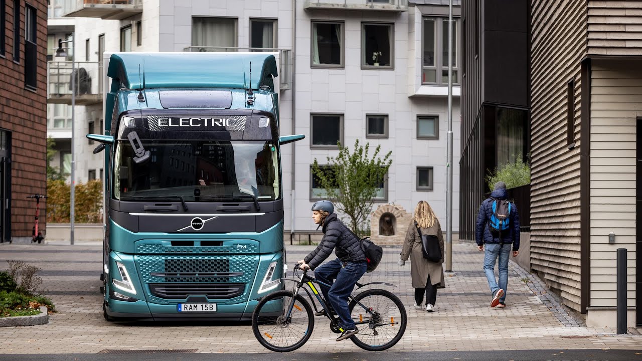 Volvo Trucks – Train teens with See and be seen
