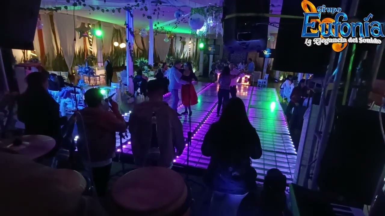 La Noche Más Linda Del Mundo - Salsa (Cover en vivo).