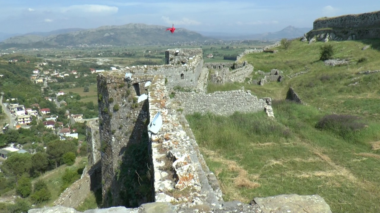 Szkodra.  Twierdza Rozafa. Shkod&euml;r - Rozafa Castle.