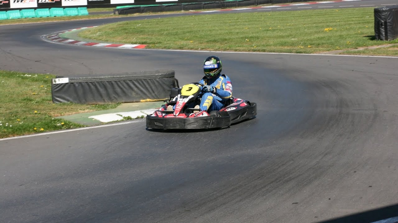 WHILTON MILL ULTRA GP CHAMPIONSHIP HEAT RACE 2