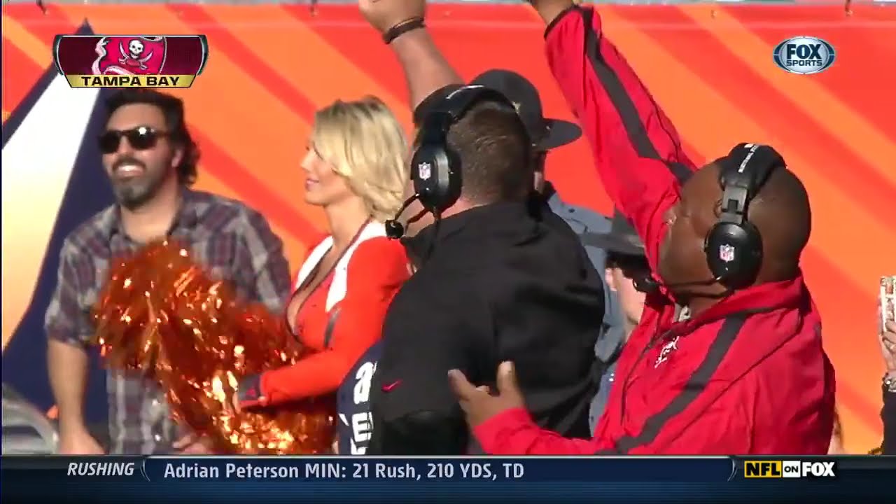 Tampa Bay Buccaneers @ Denver Broncos - WEEK 13 (12/02/2012)