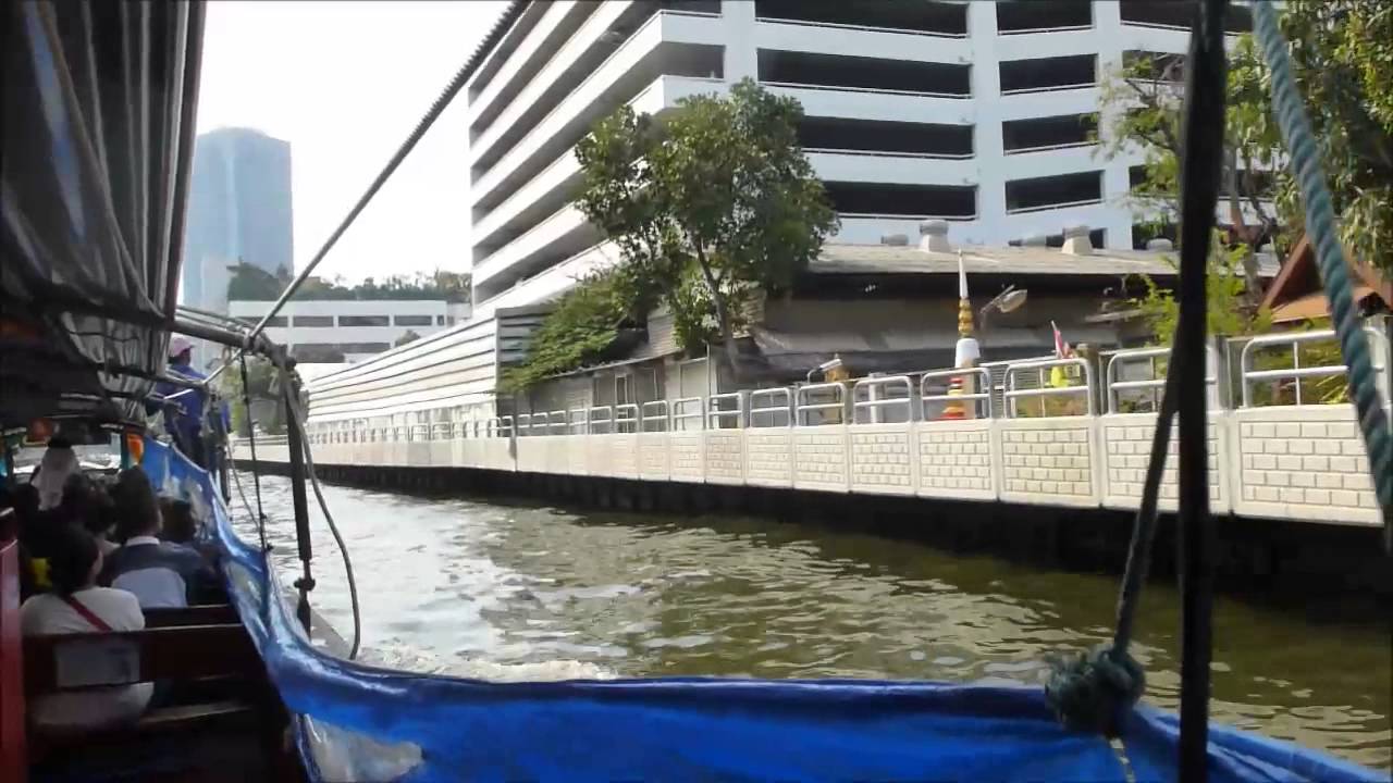 Khlong boat Saen Saep Canal Bangkok 2