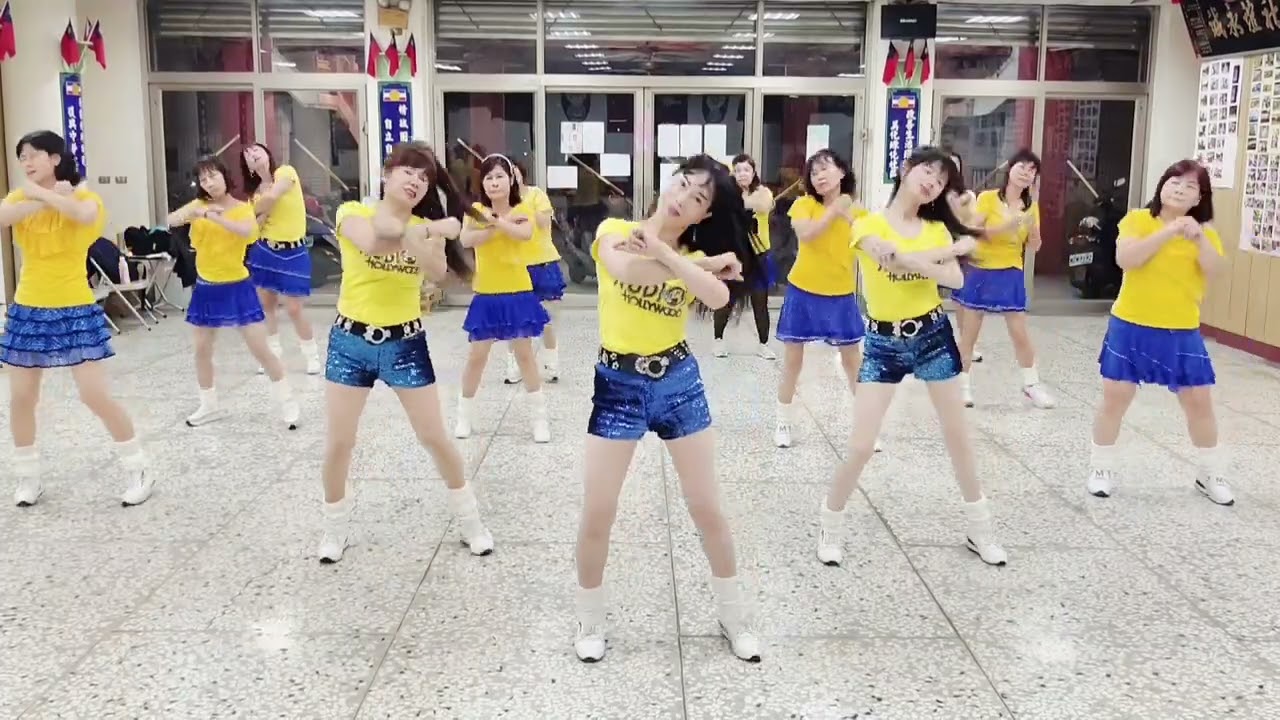 亮麗單人舞 - 我曾用心愛著你 (DJ 版) (朱小朱)