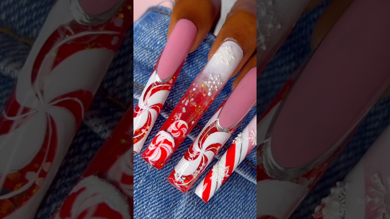 Would you wear snow globe nails ? 👀 #nails