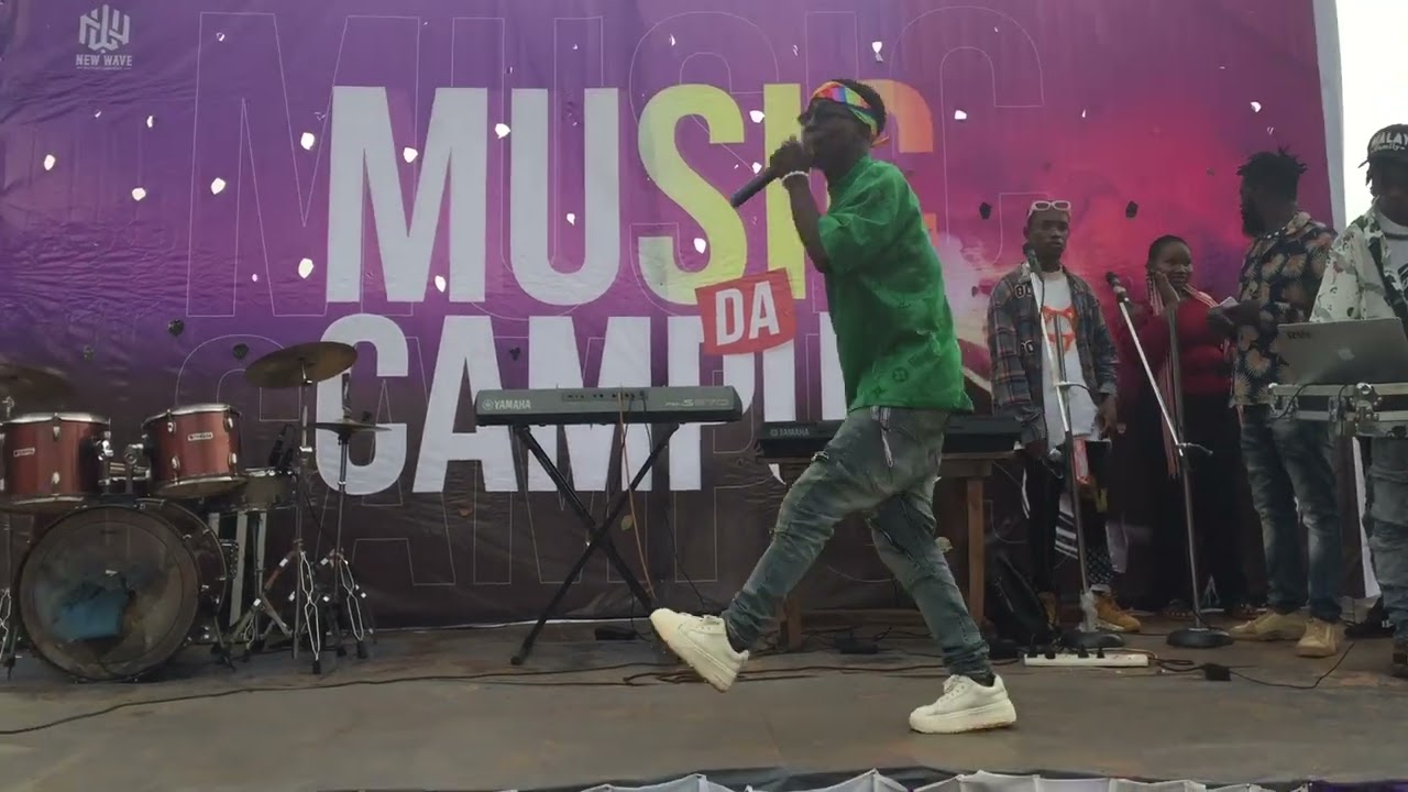 Skyon full video of ever performing in AUCHI polytechnic MUSIC DA CAMPUS 