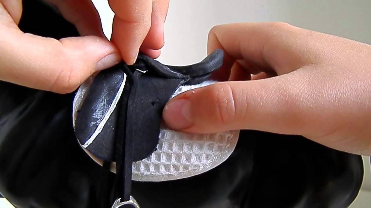 New saddle for Totilas / Nowe siodło dla Totilasa (Breyer)
