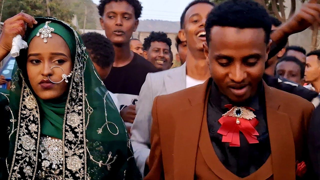 🔴ከፖስቱ ኮሜንቱ 😅እናንተም እያገባችሁ ሴቶችዬ 😘🤔 አልፍ መብሩክ 👸🤴