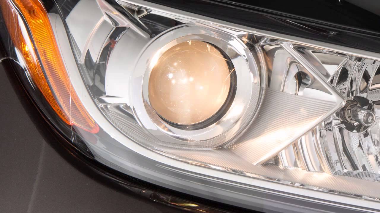 2016 Nissan Altima - Intelligent Key and Locking Functions