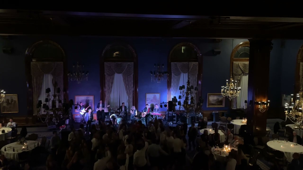 Kate Schiliro - “You Belong With Me” - Bluewater Kings Band