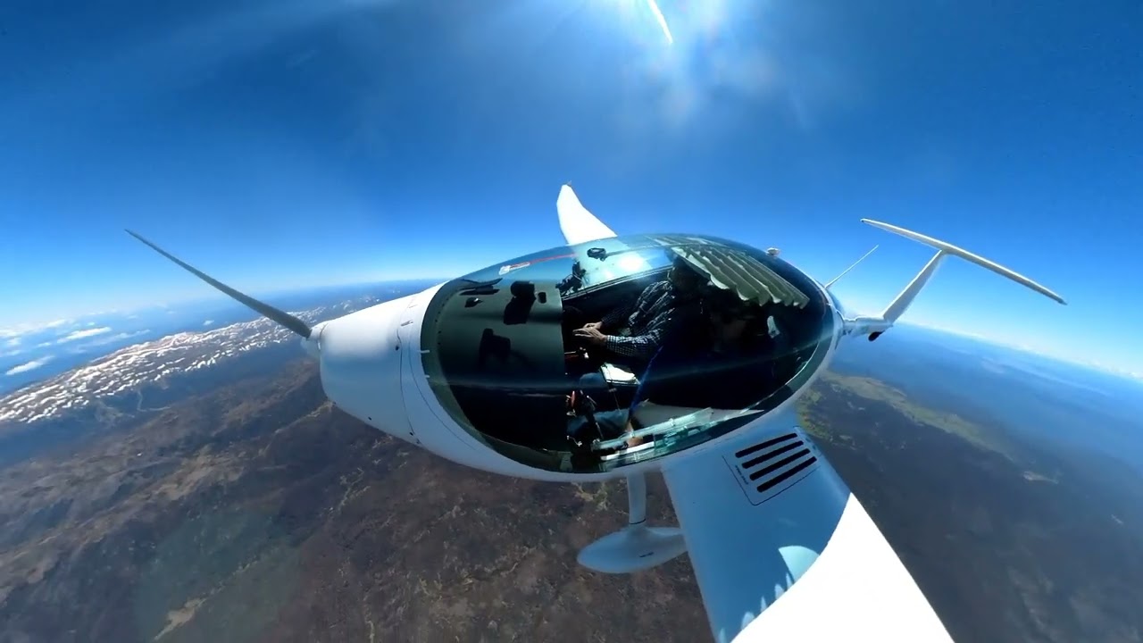 Soaring to 22,000ft in mountain wave lift over the Australian alps in a Phoenix #motorglider