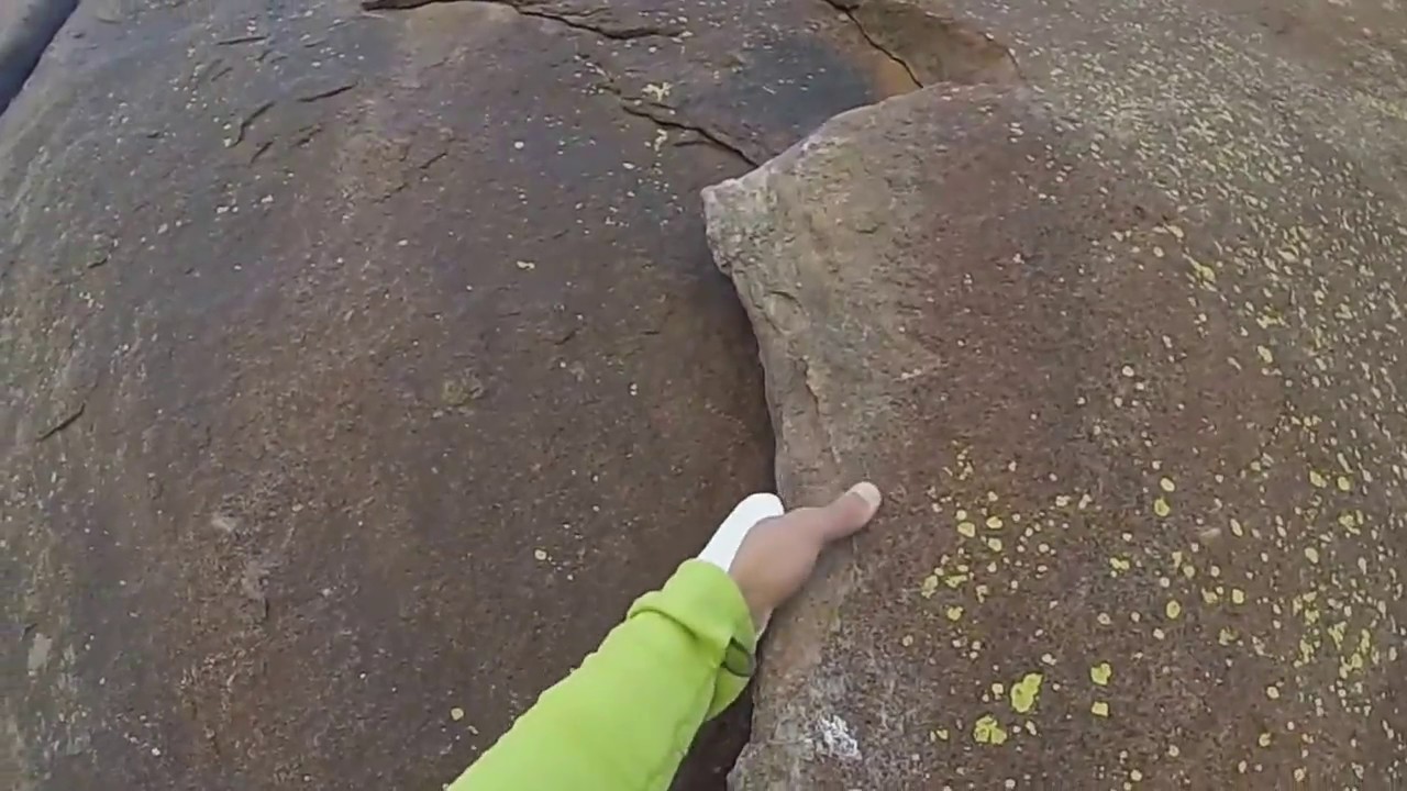 Eldorado Canyon - Bastille Crack 5.7 - Pitch 1