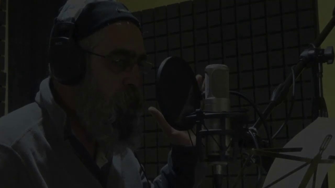 İmadəddin Nəsimi
Mən Gance Lamkanəm
عمادالدین نسیمی
من گنج لامکانم
