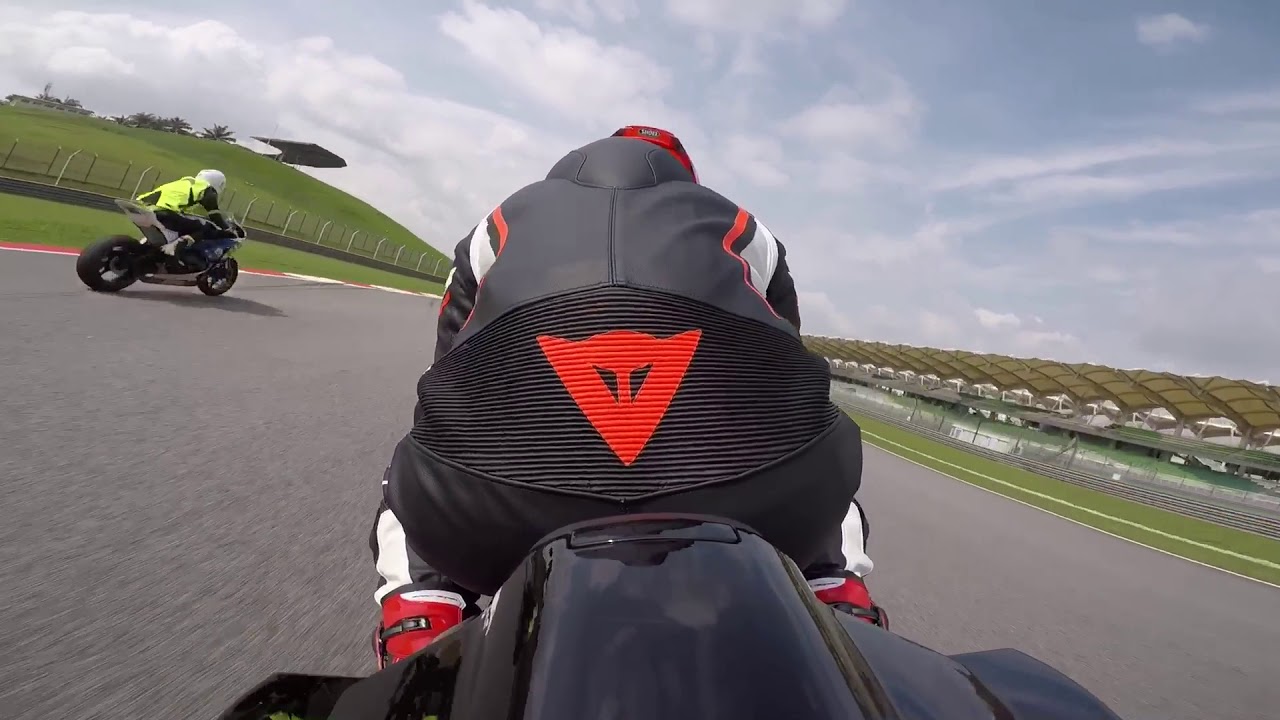 FaRquez’s 2:29 Sepang onboard Honda CBR 1000RR (2012)  on Dec 2017