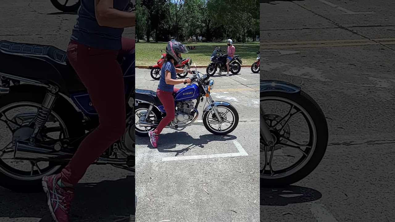 Examen de Manejo de Moto Prueba de velocidad CABA