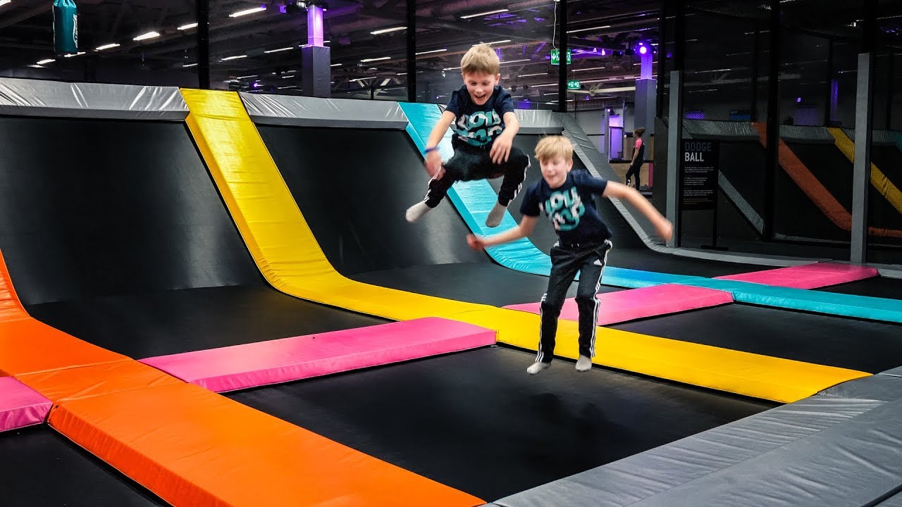 Trampoline Park Fun at Yoump