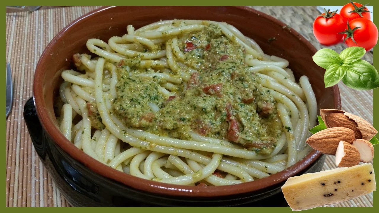 Pasta Bucatini al pesto alla Trapanese - Le Ricette di Zio Roberto
