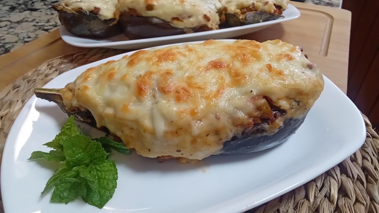 Como hacer unas delicias y fáciles BERENJENAS RELLENAS DE CARNE con un delicioso sabor y aroma 