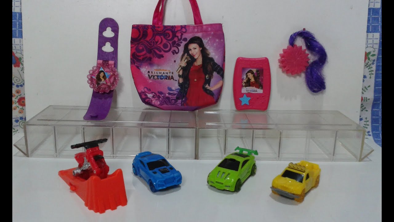 Brilhante Victória e Team Hot Wheels Mc Lanche Feliz 2012
