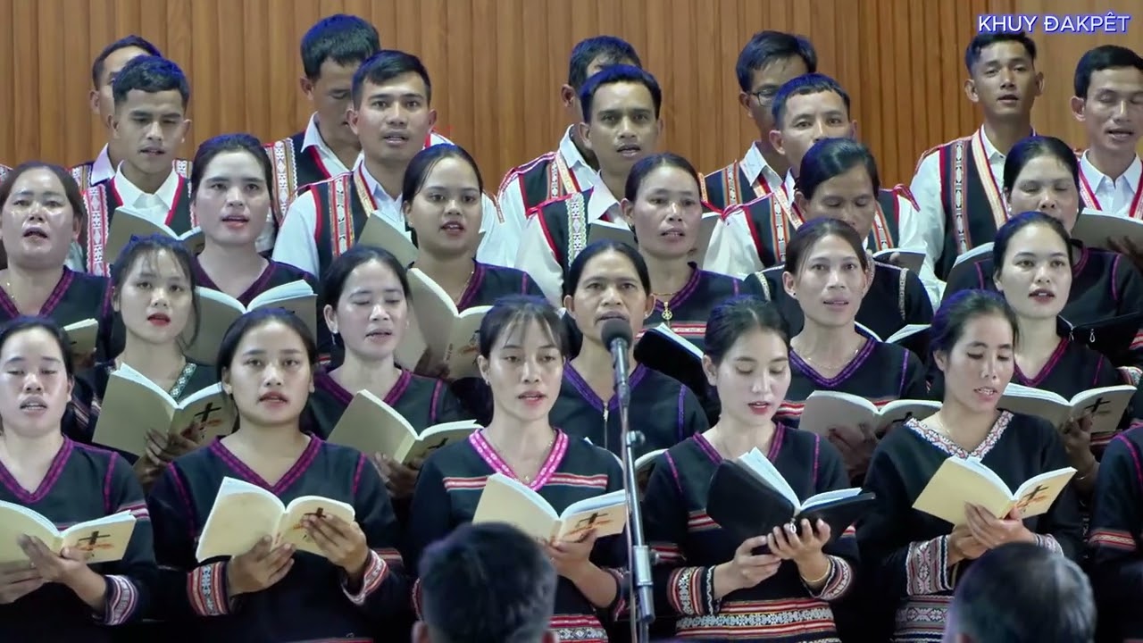 TƠM TƠDRONG HIÔK HIAN / HRƯA 102 / Tu Đak Djrông
