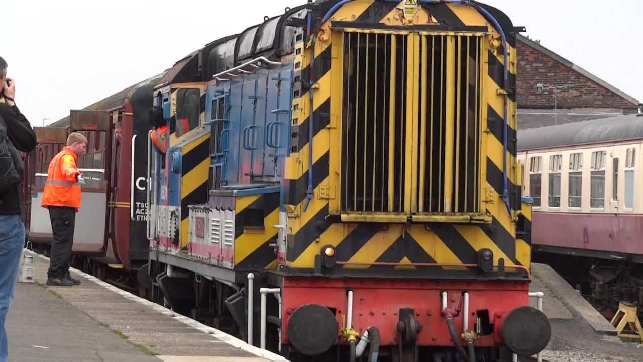 Dereham trains (Pt 2) - Class 08 shunter busy at work (HD)