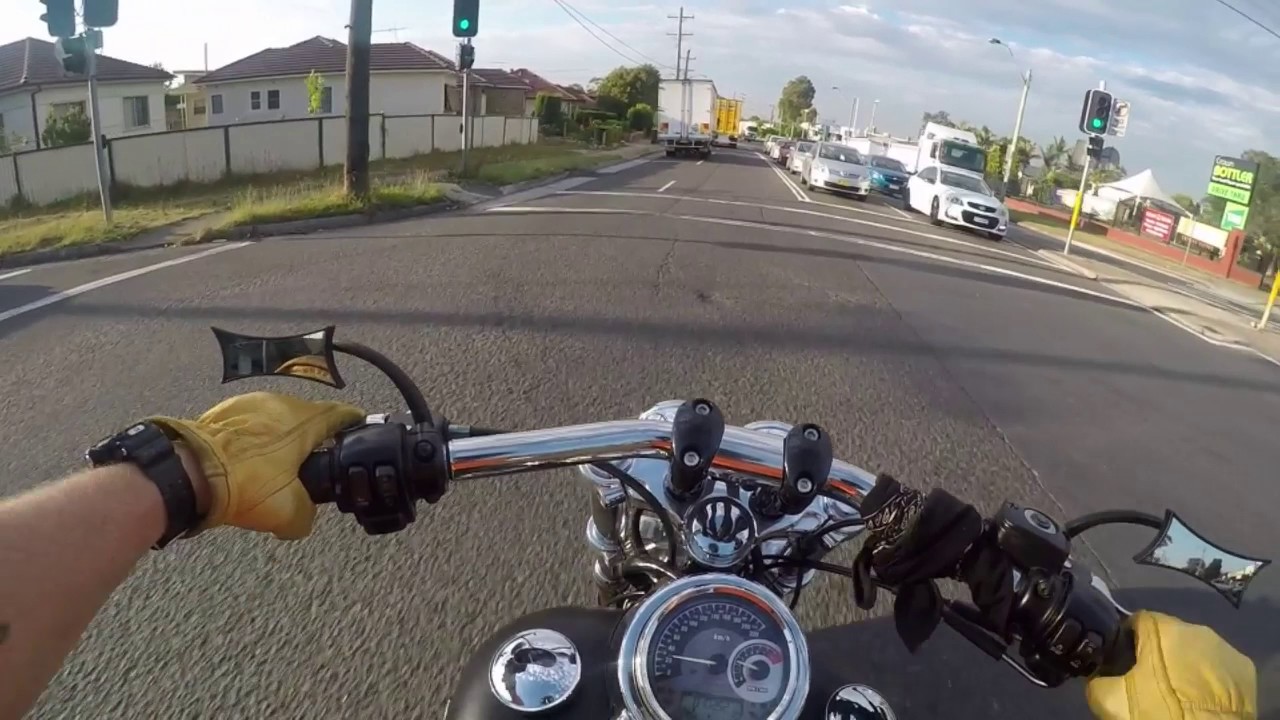 2009 Harley Davidson Fat Bob Sydney Australia ride to work