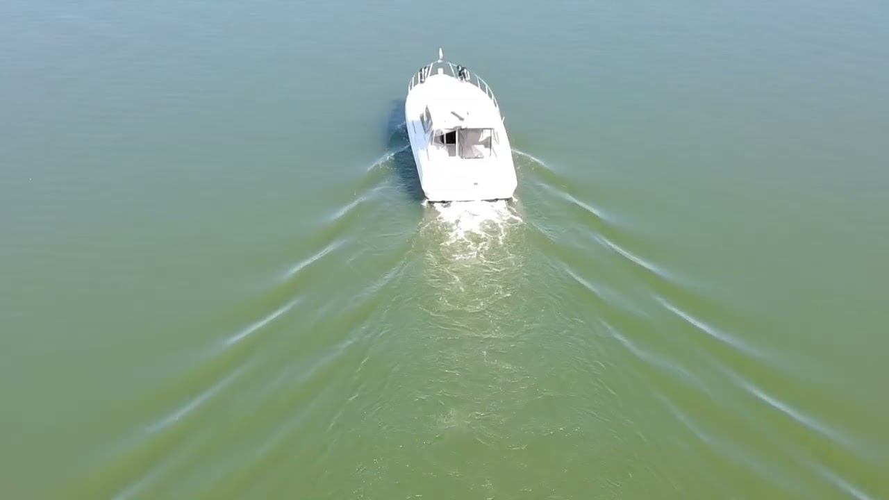 Chasing boats