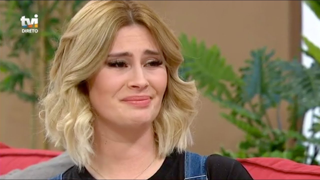 Bernardina emociona-se: «Eu chorava todas as noites sem ninguém perceber»