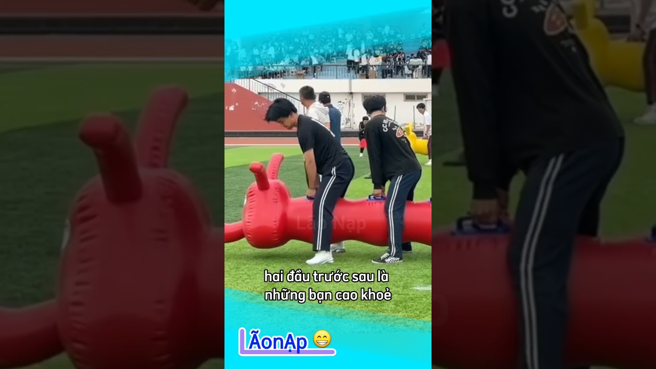 G&aacute;nh team 🤣 #laonap #haihuoc #longtieng