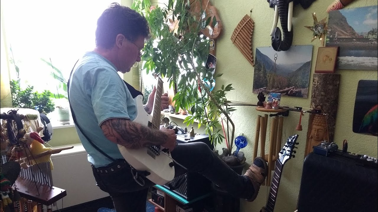 BALANCE🤸🎸🔔🎶❄️